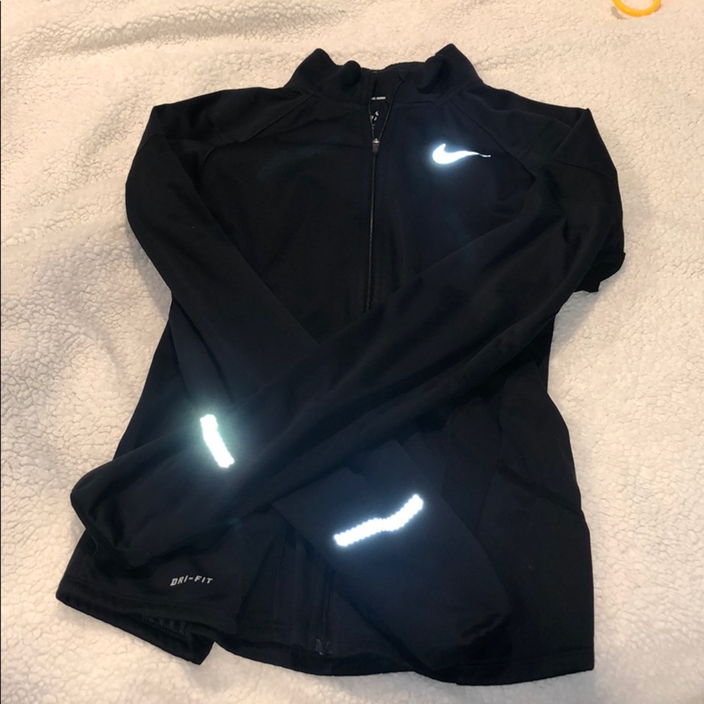 Nike dri-fit jacket